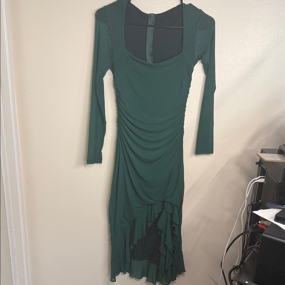 Elegant Green Long Sleeve Dress